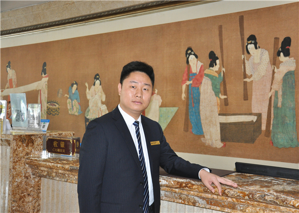 1605261118358004.jpg 員工王威_副本.jpg